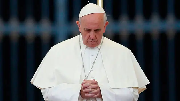 El Papa Francisco: “El mundo está en guerra, Dios llora”
