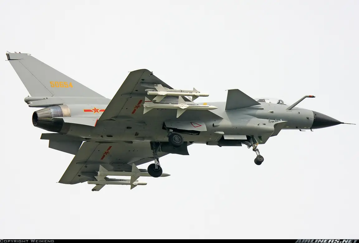 Como es el Chengdu J-10 que Argentina le compraria a China Como es el Chengdu J-10 que Argentina le compraria a China
