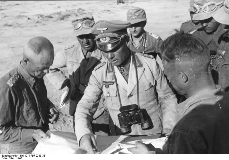 El liderazgo del general Erwin Rommel.