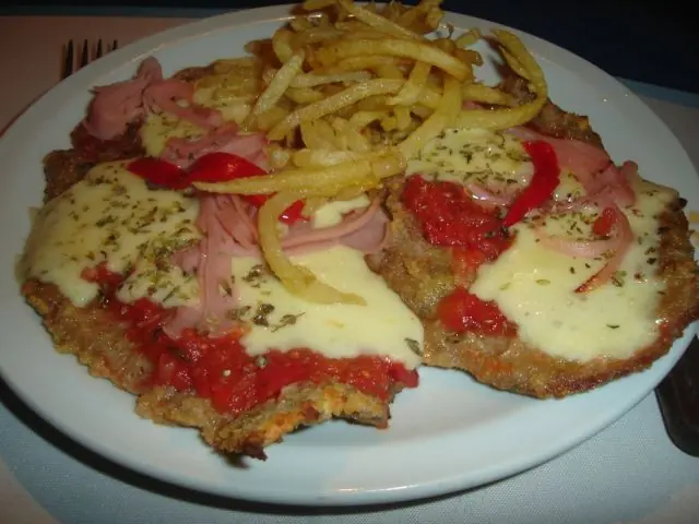 Milanesa a la napolitana.