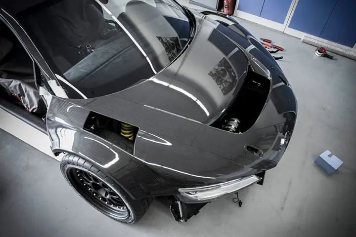 v10