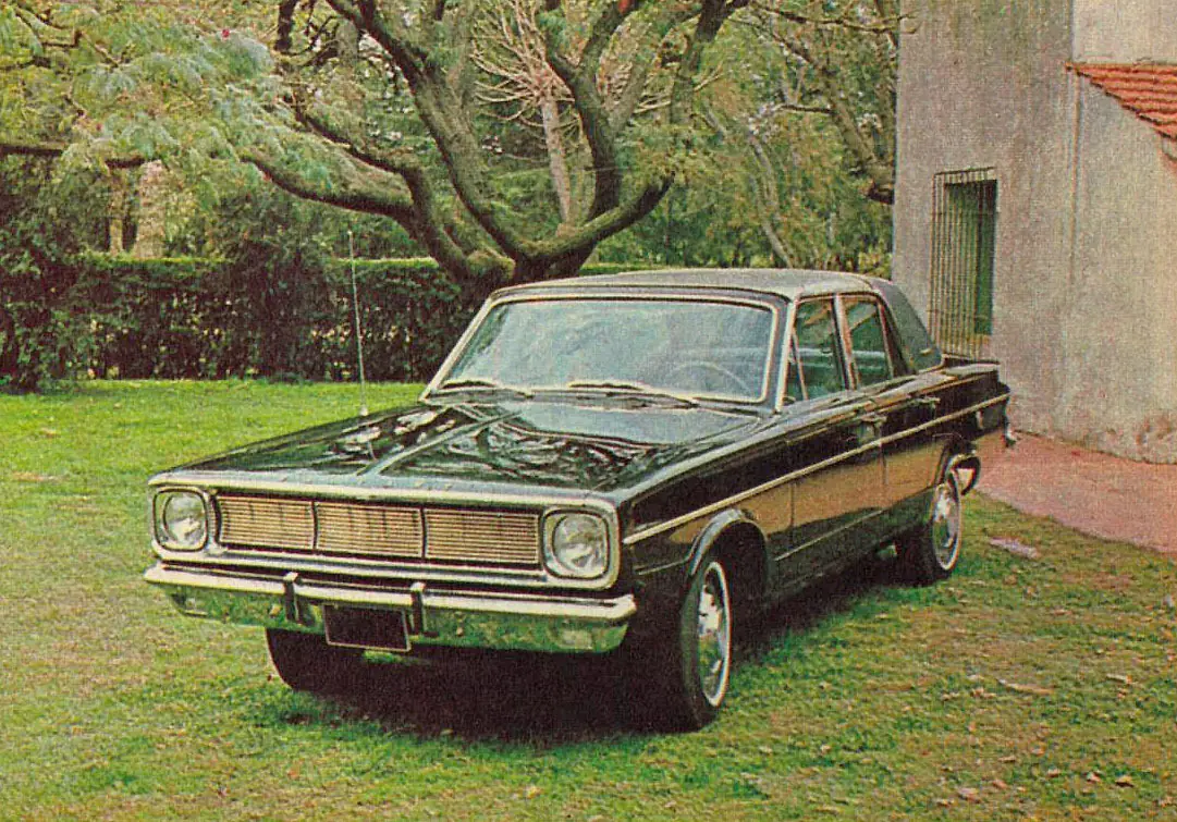 Valiant IV Coronado 1966