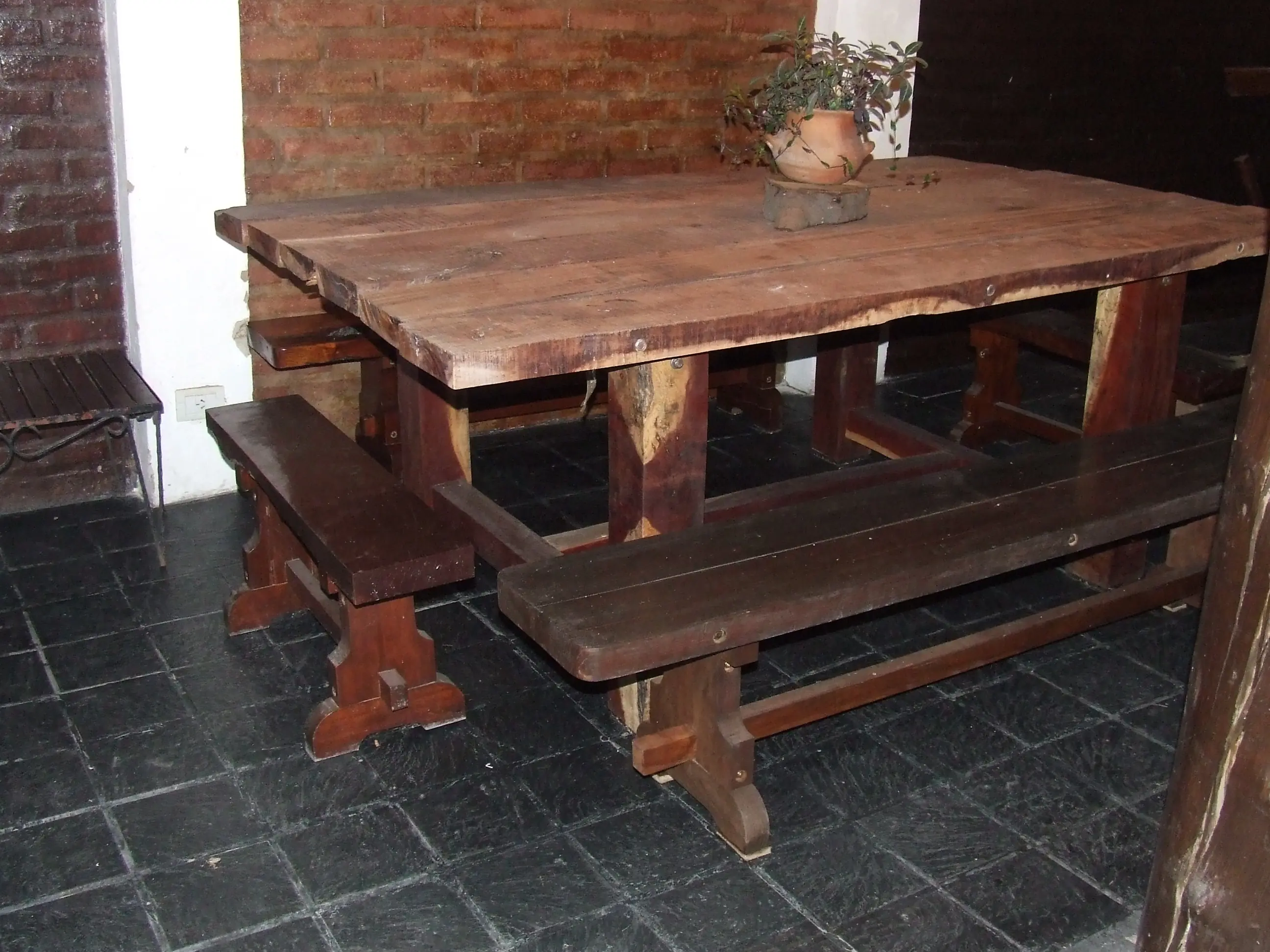Hágalo usted mismo - Mesa de Quebracho para el quincho