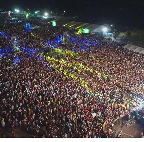 Fui a la fiesta de disfraces mas grande de Latinoamerica