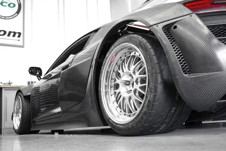 v10