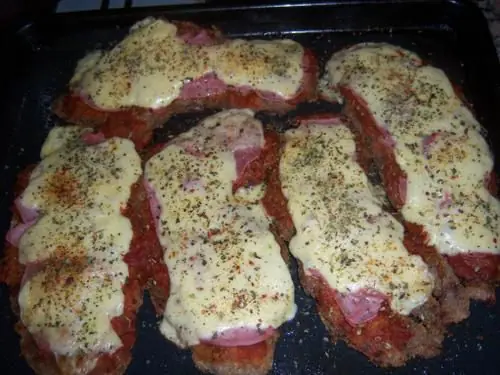 Milanesa a la napolitana. Milanesa a la napolitana.