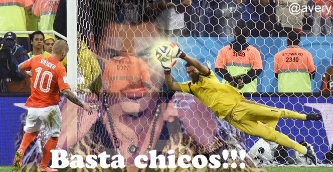 Por que el comandante Ricky fort es mi heroe?