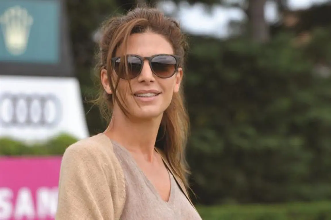 Juliana Awada la primera dama mas hermosa de Argentina