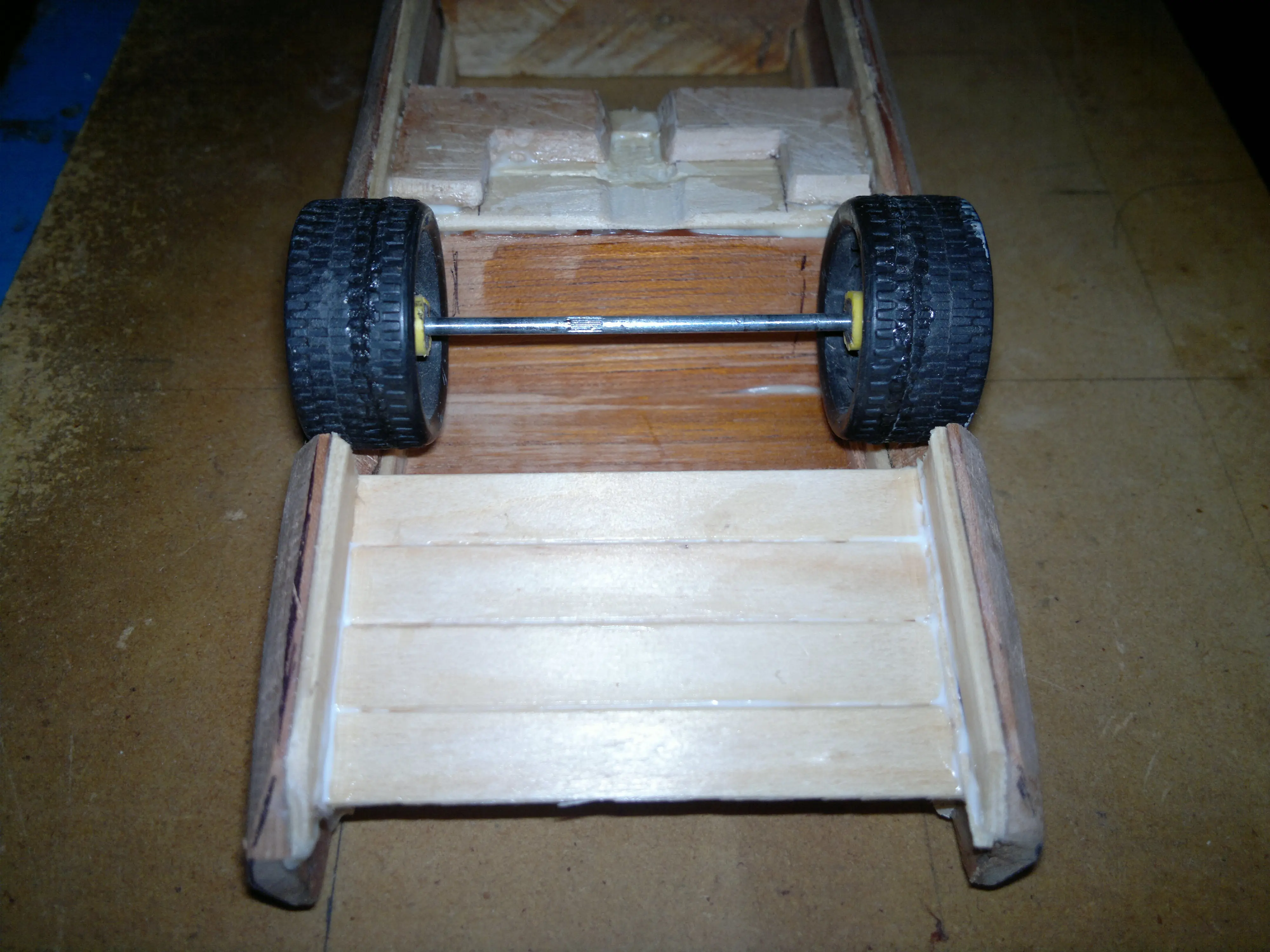 Hecho a mano: Charger 70