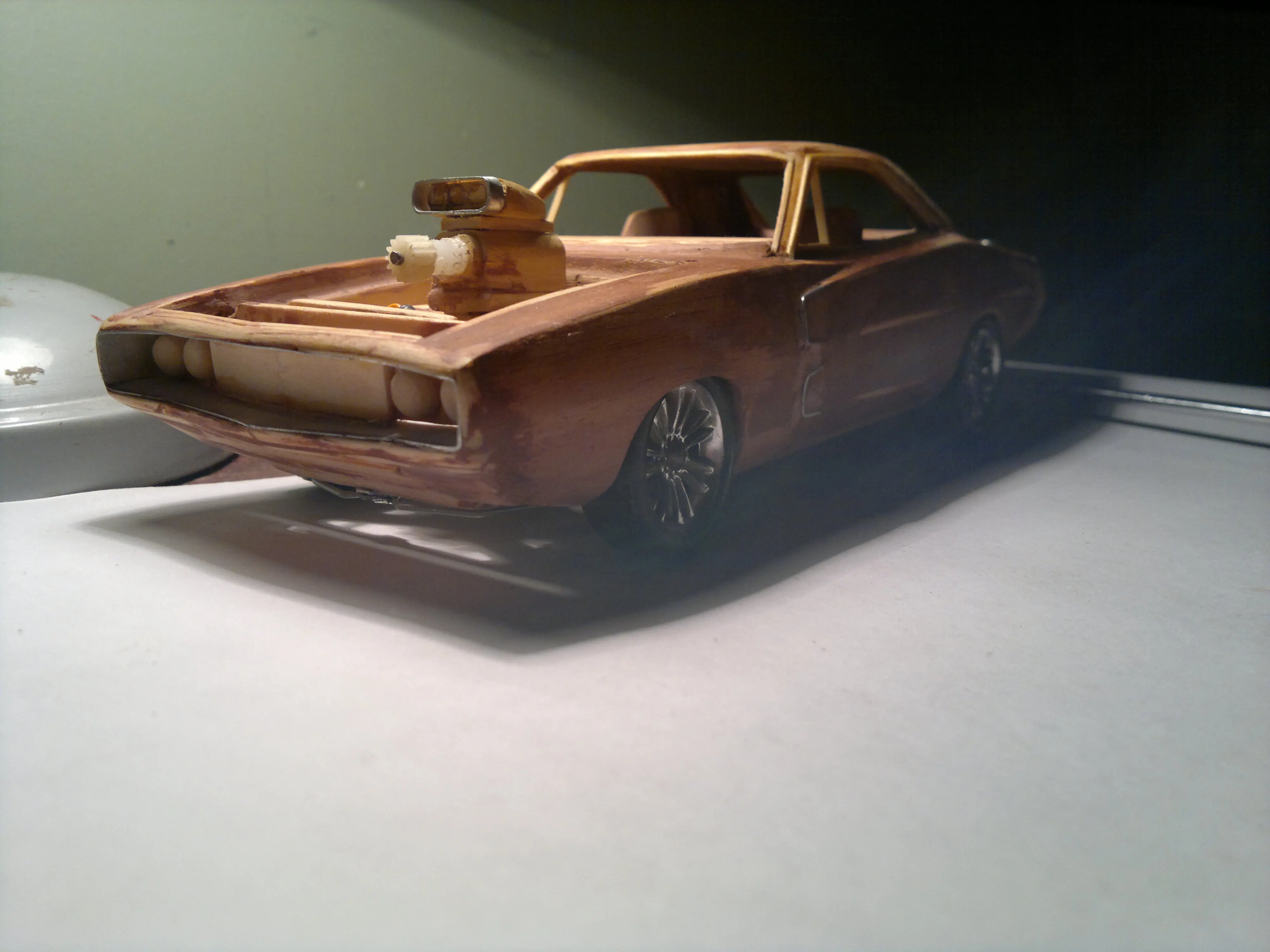 Hecho a mano: Charger 70