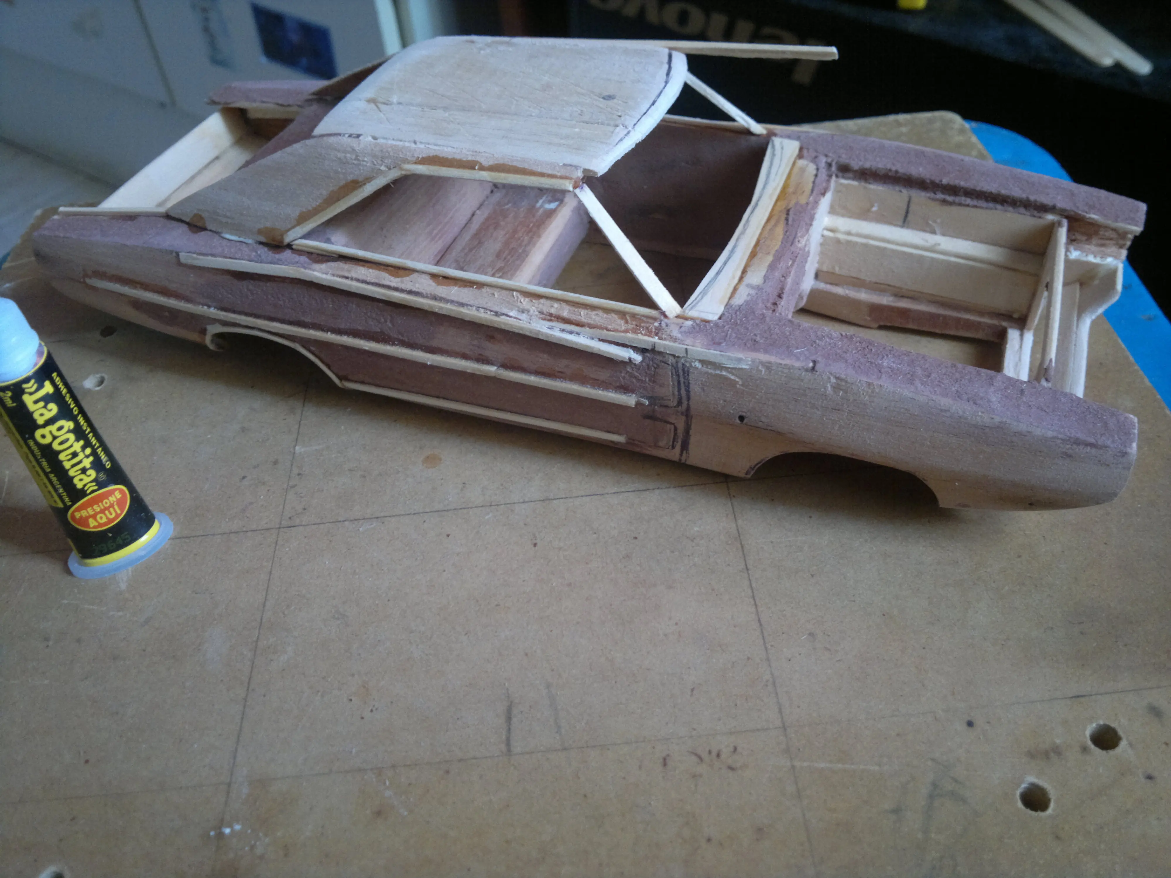 Hecho a mano: Charger 70