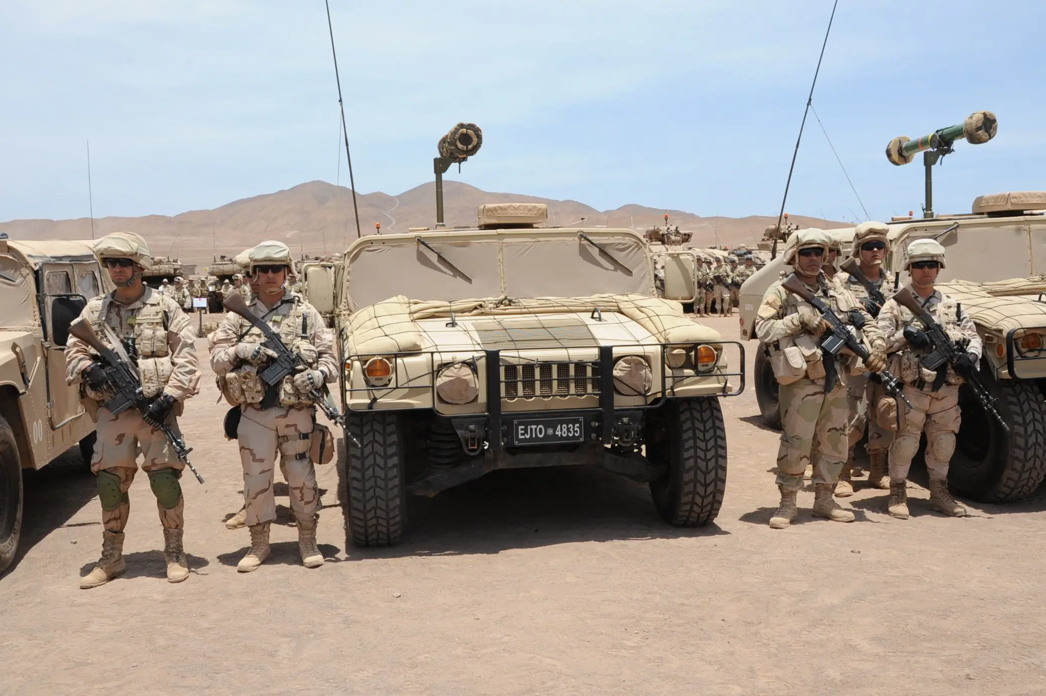 APC FAMAE Piranha 6x6