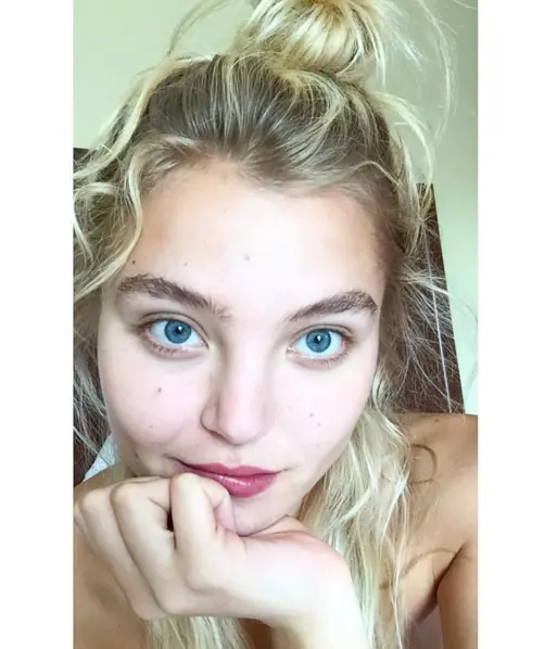 20 Modelos de Victoria’s Secret Sin Maquillaje parte1