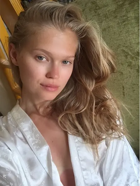 21 Modelos de Victoria’s Secret Sin Maquillaje parte2