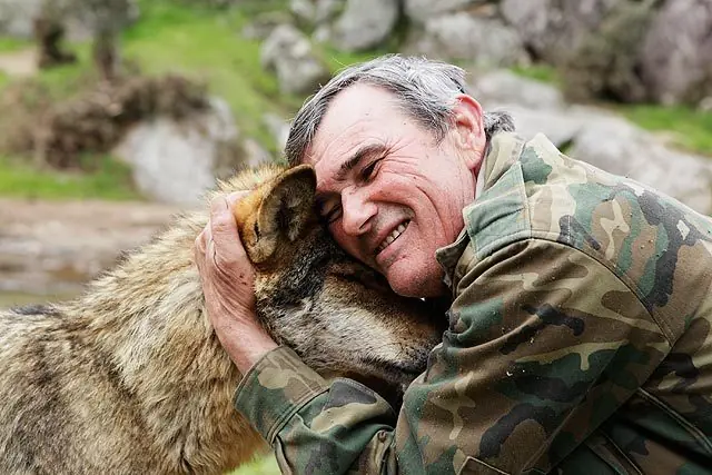 ninos criados por animales 4 parte