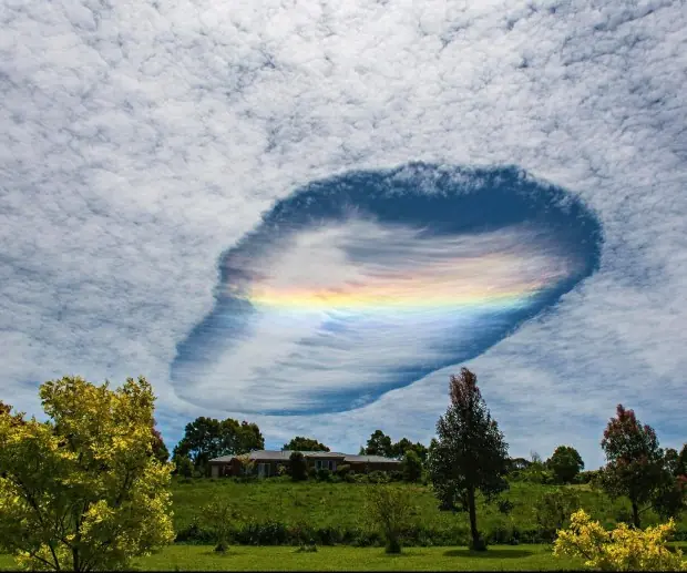 ¿Nubes u Ovnis disfrazados?