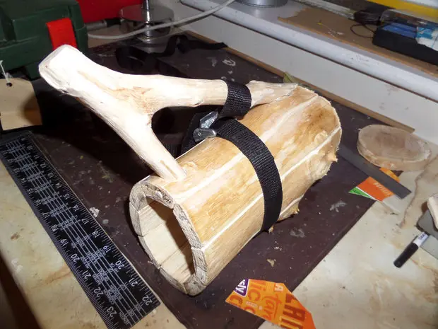 Como Hacer una Jarra “Hobbit” de Madera Como Hacer una Jarra “Hobbit” de Madera