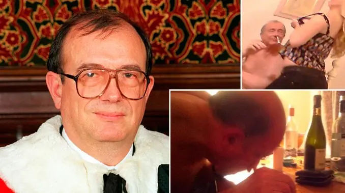 Político ingles aspirando cocaína con prostitutas(video/foto