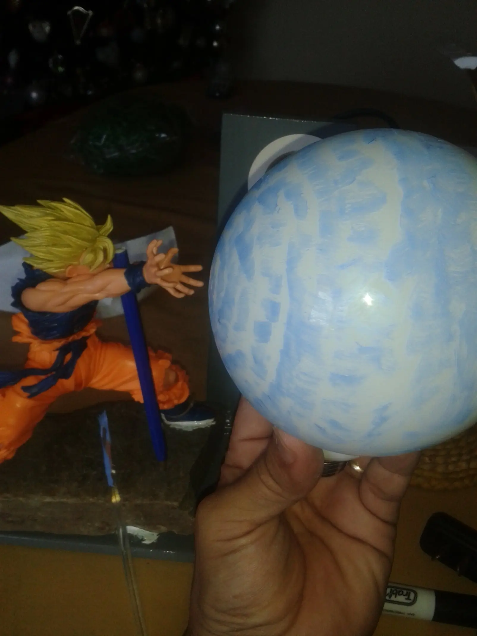 Le arme una lampara a mi hijo