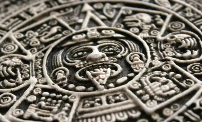 La Piedra del Sol y los increibles misterios que Guarda