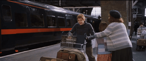 Los gifs mas graciosos de John Travolta confundido