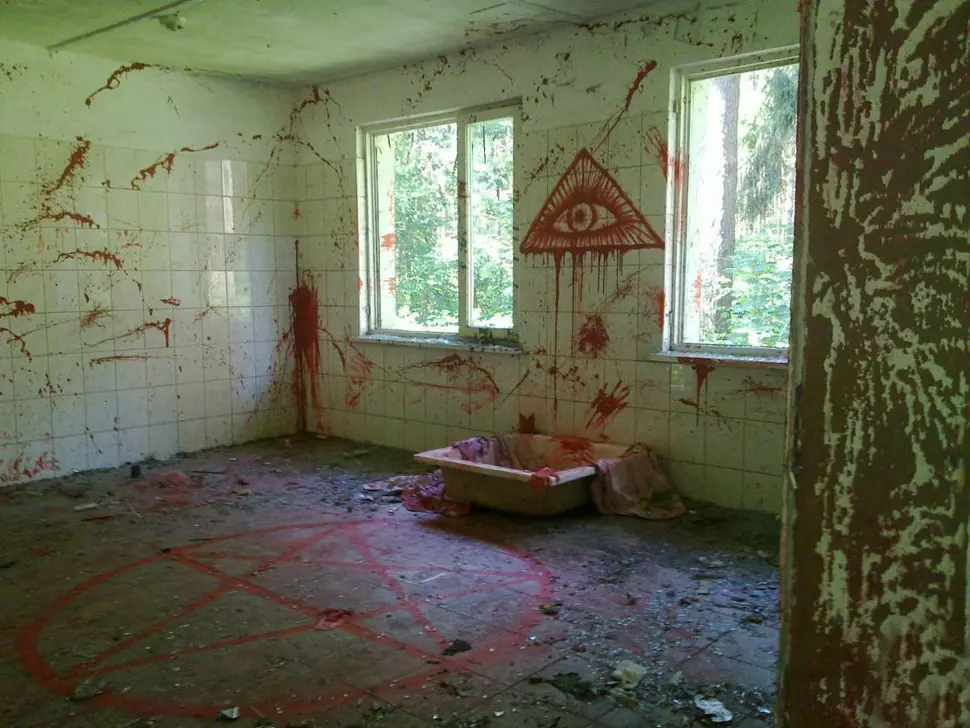 basura paranormal