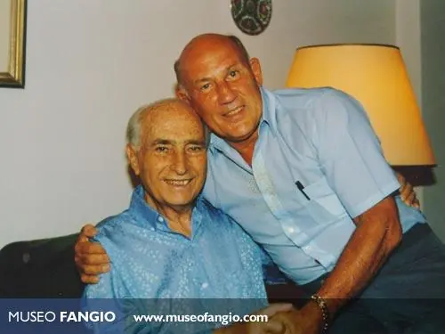 Felices 100 Años "Chueco" Juan Manuel Fangio Felices 100 Años "Chueco" Juan Manuel Fangio