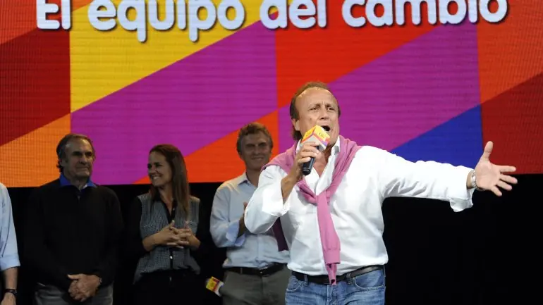 politicos que eran famosos