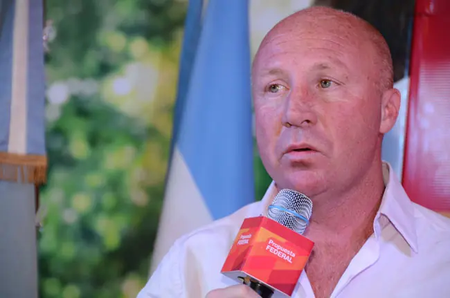 politicos que eran famosos