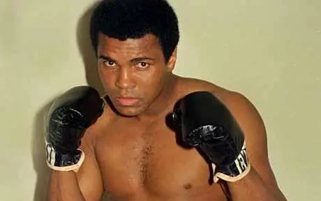 Muhammad Ali habla del racismo .. ( Interesante y Comico )
