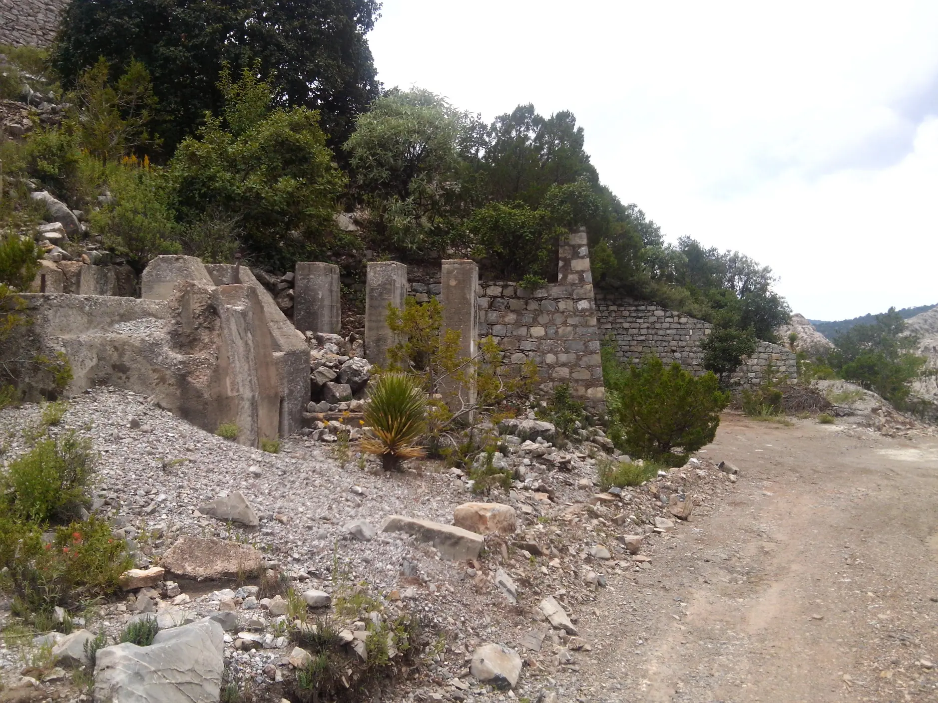 La Noria de San Pantaleón, pueblo minero fantasma conócelo.