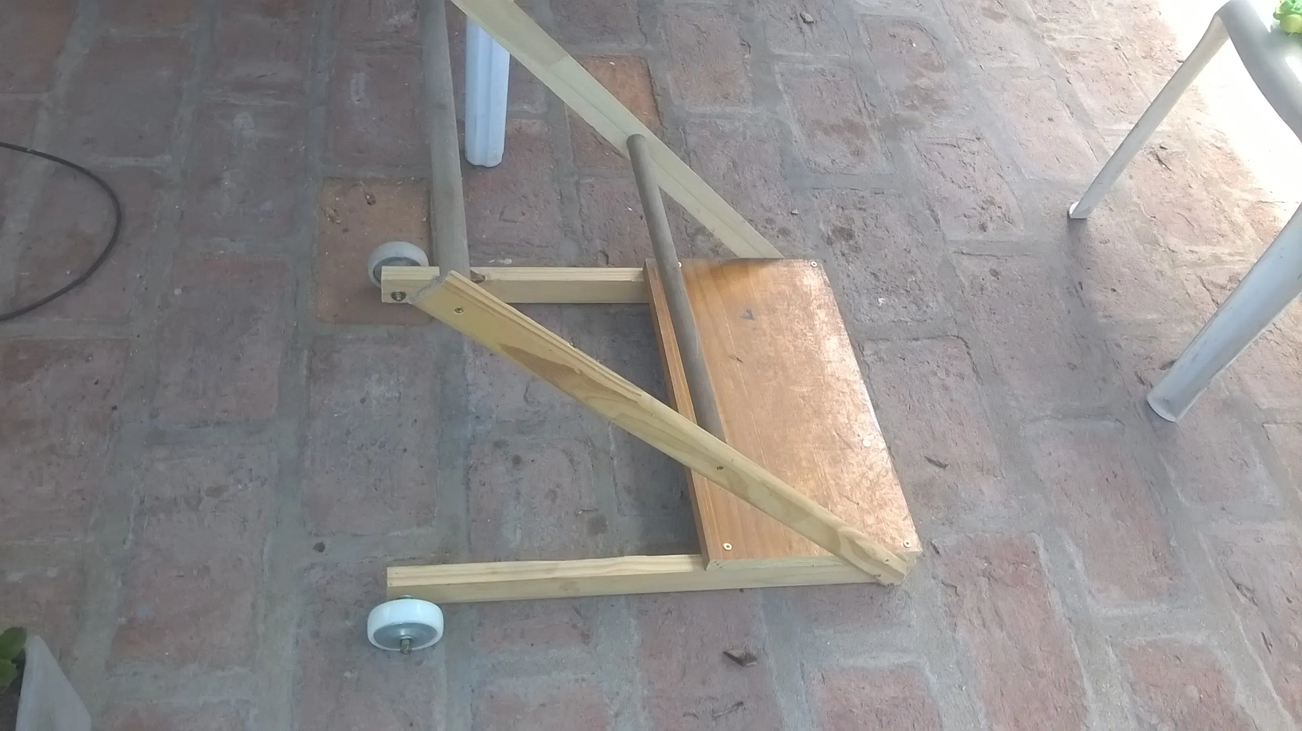 Hice un Caminador de BB Pasa y Mirá.
