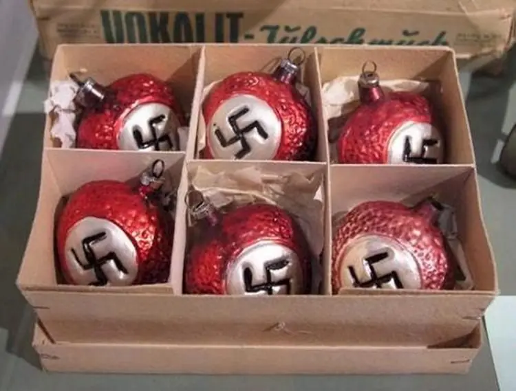 Mira como celebraban la Navidad estos Famosos Criminales