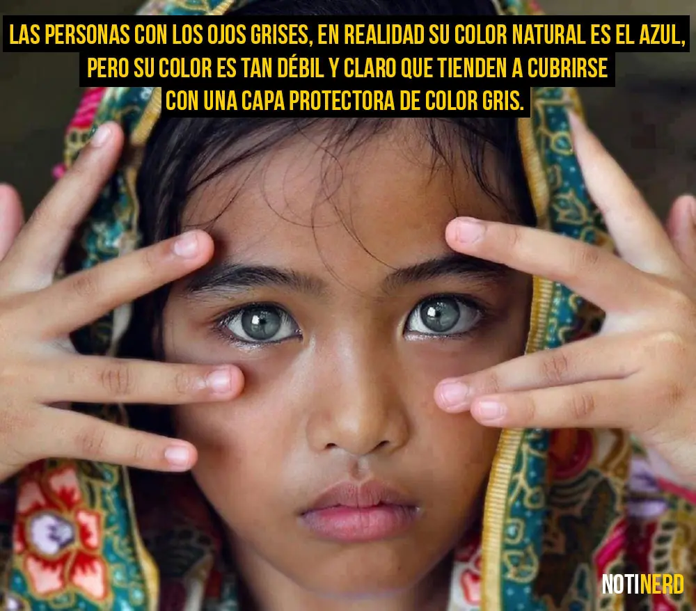 ojos azules