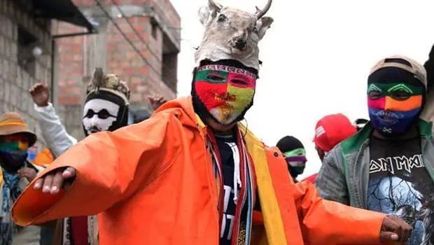 La polémica tradición de celebrar Navidad a golpes en Perú
