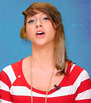 Amo a Cecilia. ( Y es la esposa de Brancatelli.)