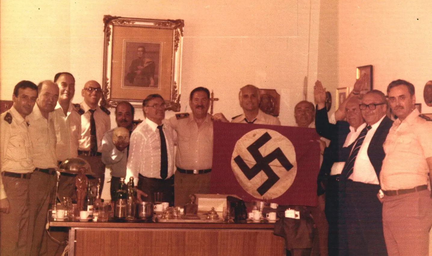 neonazis