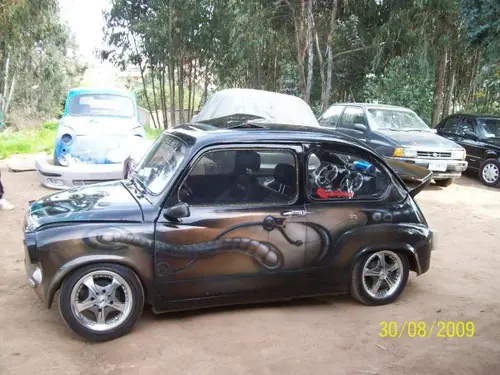 Fiat 600 La Bolita que aun vemos andar por las calles