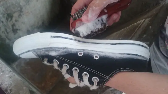 Deja tus zapatillas como nuevas con este post!