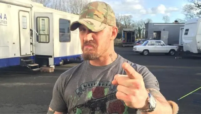 ¿Tom Hardy invitó a un periodista a pelear?