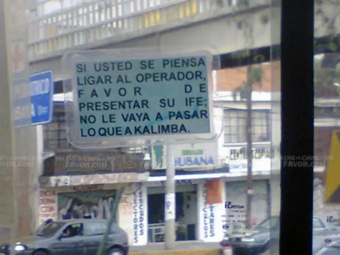 Letreros que solo verás en transportes públicos de México