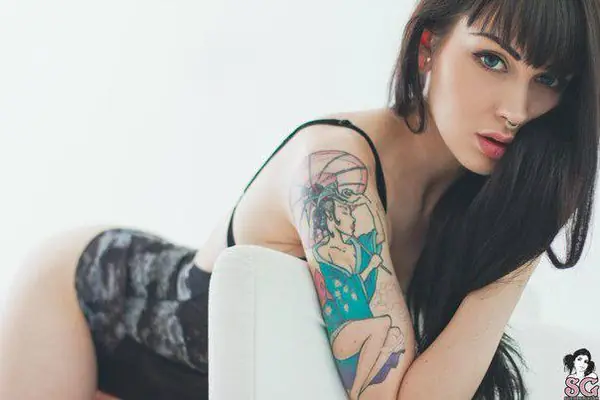 (+7) por que es lo mejor que veras en todo el dia