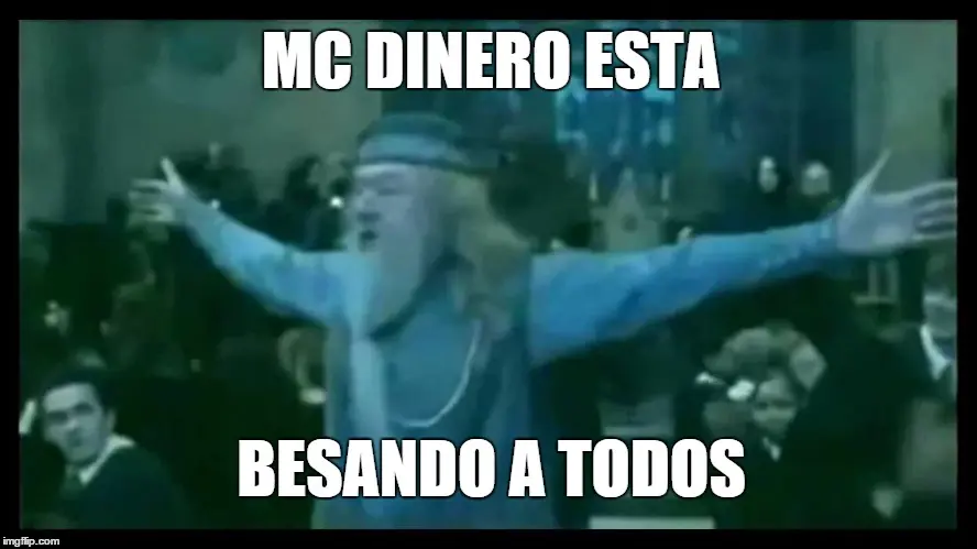 MC Dinero besa chicas y tu no.
