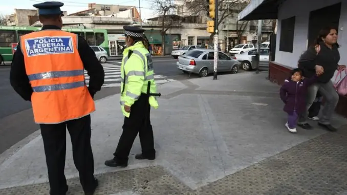 No Te Pueden Pedir El DNI,Enterate, No Te Dejes Engañar