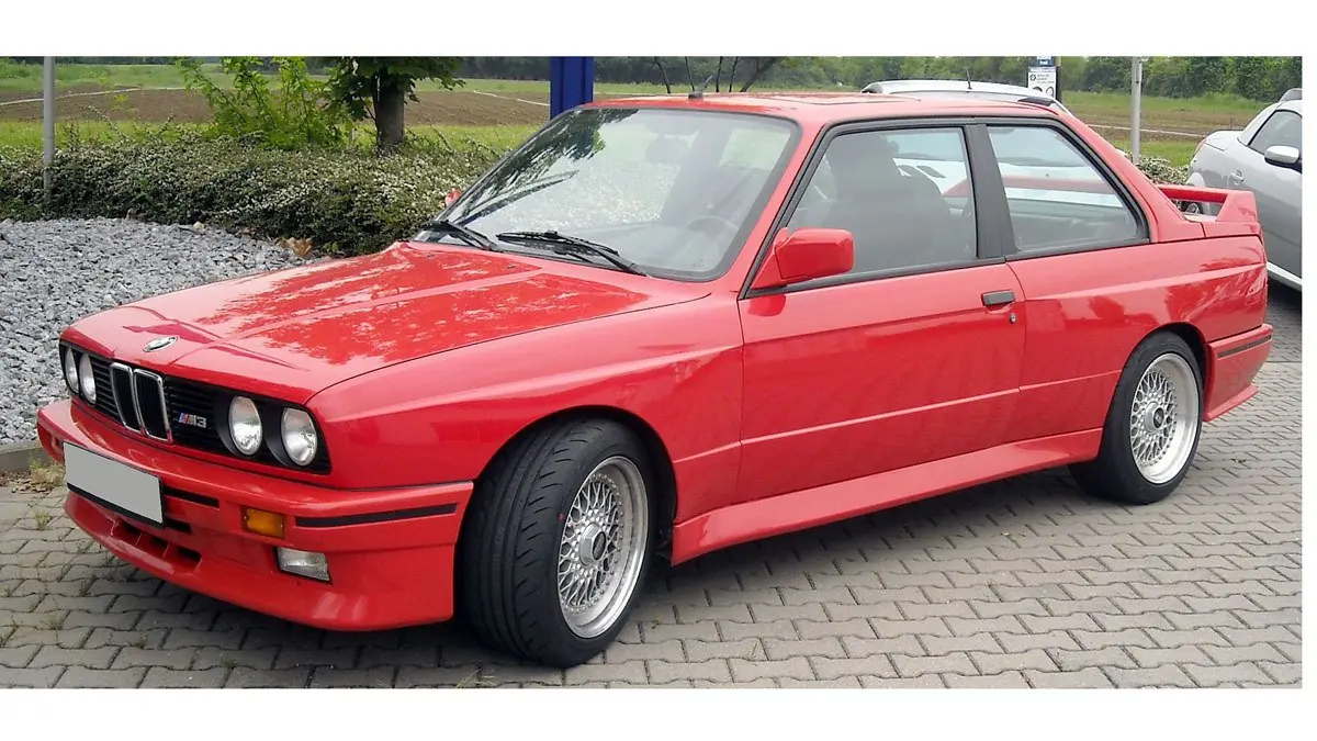 BMW M3 E30