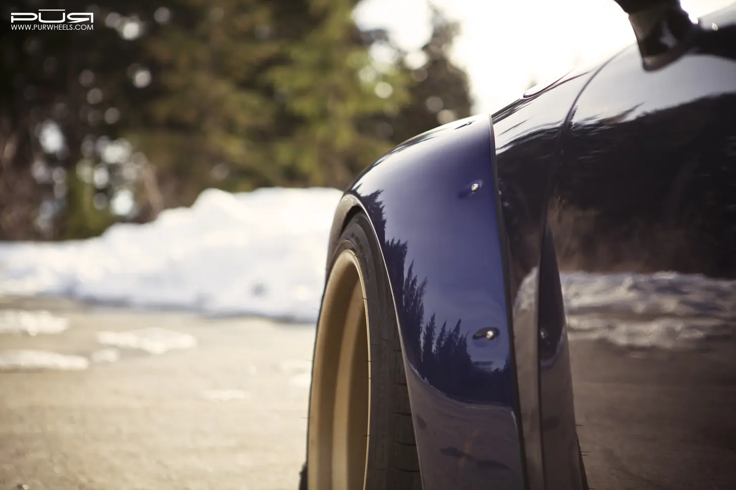 Porsche 993 RWB by Pur wheels