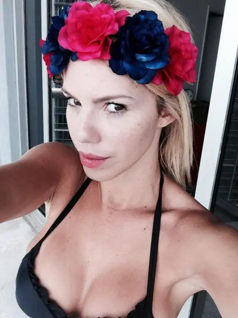 Las selfies más sensuales de Lola Bezerra