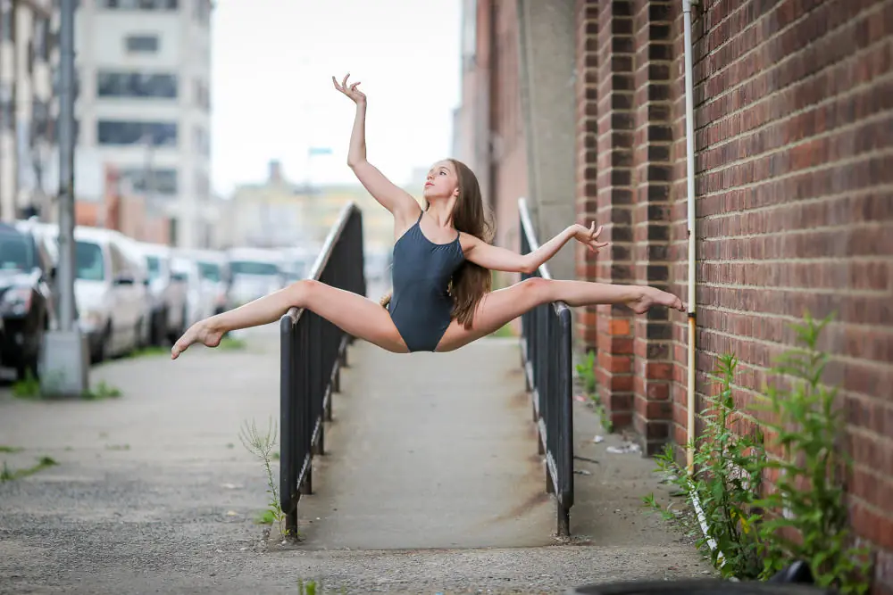 Tate McRae, talentosa bailarina de 12 años Tate McRae, talentosa bailarina de 12 años