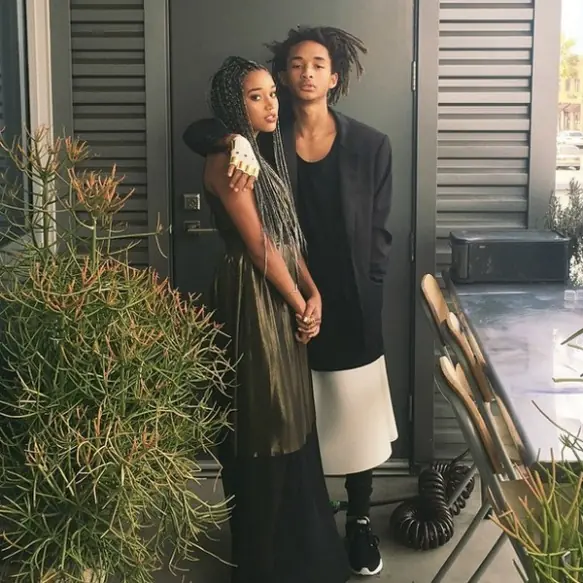 Will Smith llora, su hijo Jaden Smith modela como maricon Will Smith llora, su hijo Jaden Smith modela como maricon