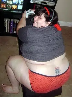 ¿Porque se nos hace raro ver a una chica "Gamer"?